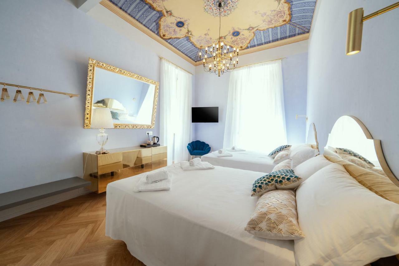 Casa de hóspedes Palazzo Dei Grifoni - Luxury - San Benedetto del Tronto