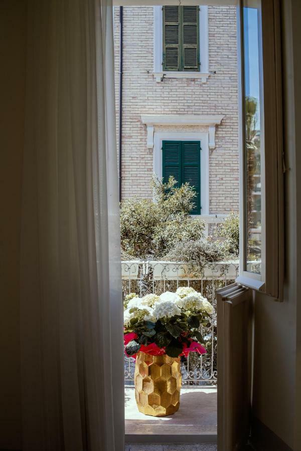 Casa de hóspedes Palazzo Dei Grifoni - Luxury - San Benedetto del Tronto